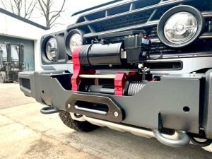 Cobra3-5 RED Winches Cobra3 installed