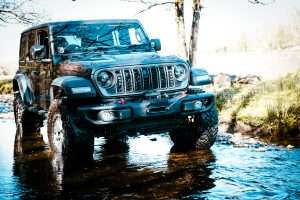 RED Winches Nomad on jeep
