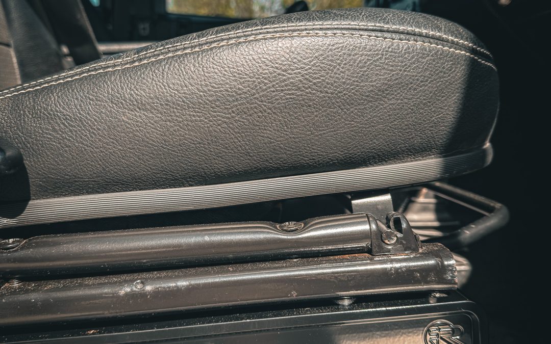 Billet seat risers